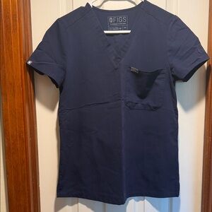 Women’s Figs Catarina One Pocket scrub top